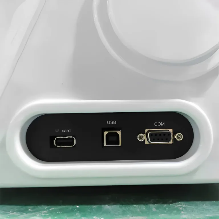 Ports de connexion USB, COM et carte U de la Machine de découpe T24L